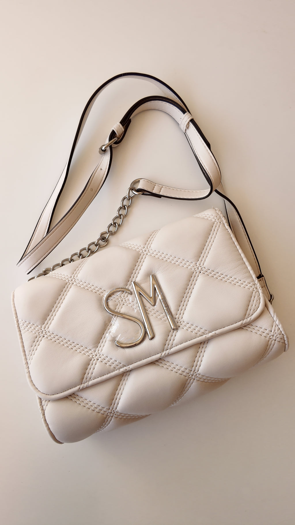 CARTERA BLANCA ACOLCHADA STEVE MADDEN