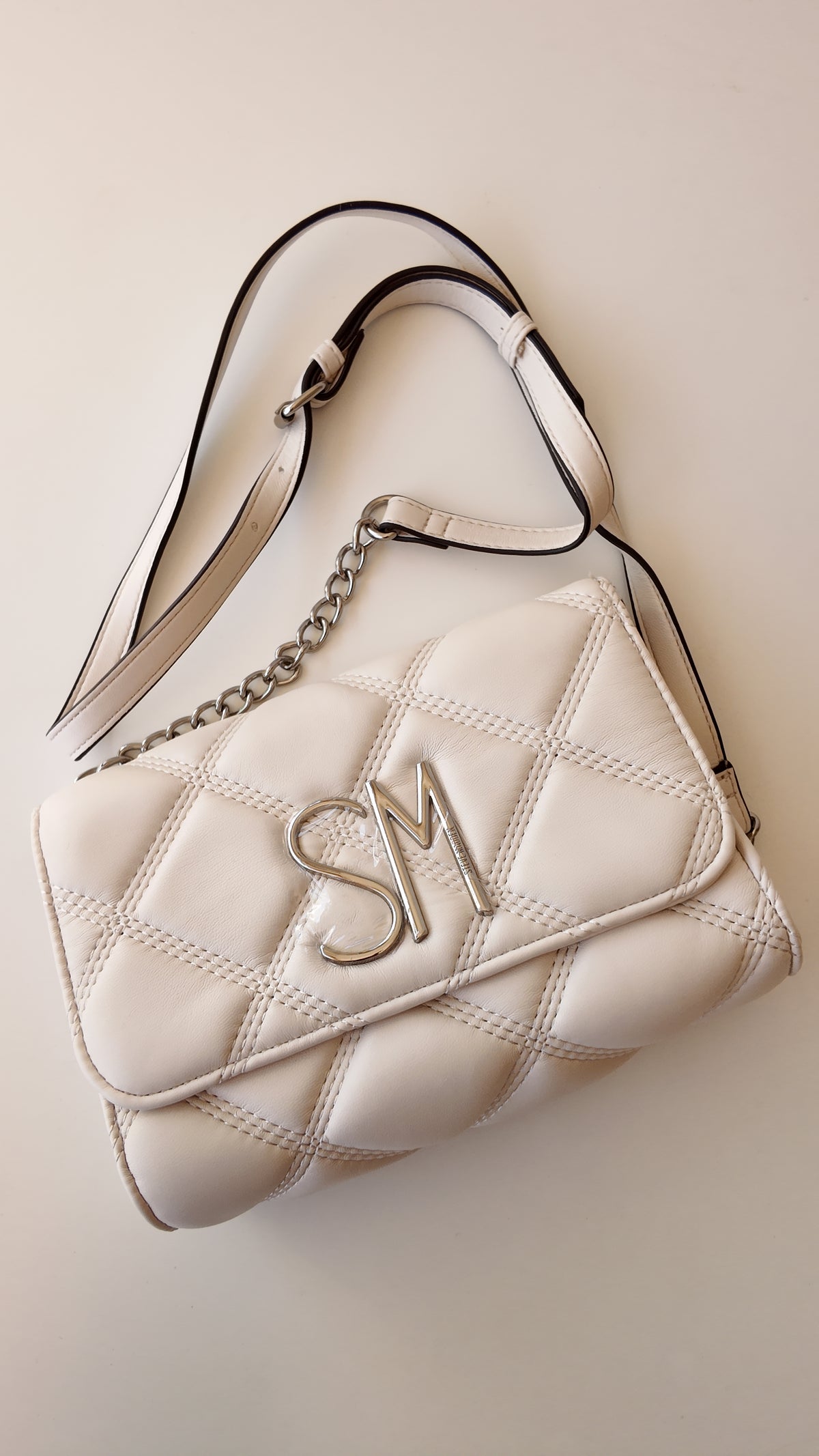 CARTERA BLANCA ACOLCHADA STEVE MADDEN