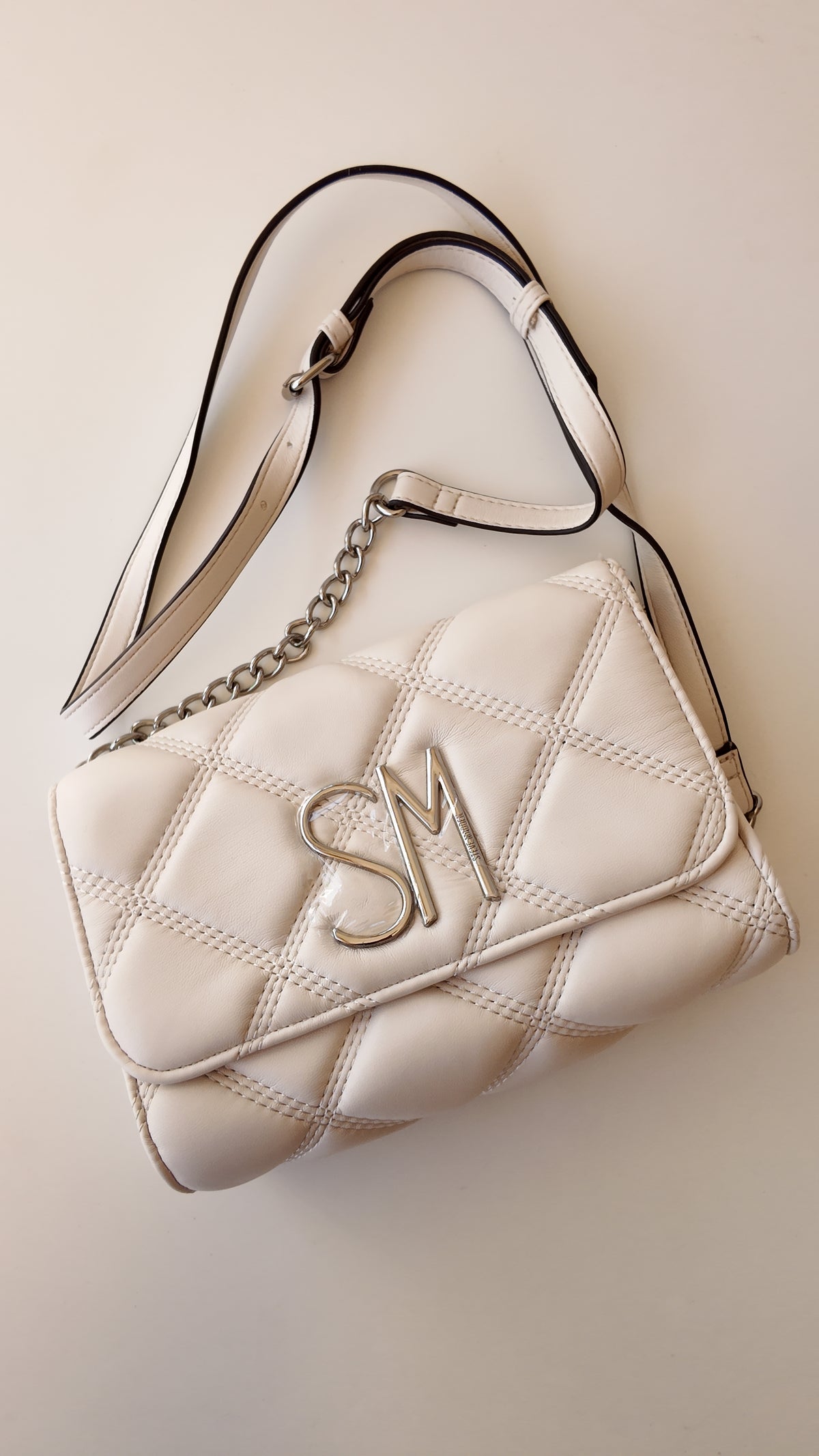 CARTERA BLANCA ACOLCHADA STEVE MADDEN