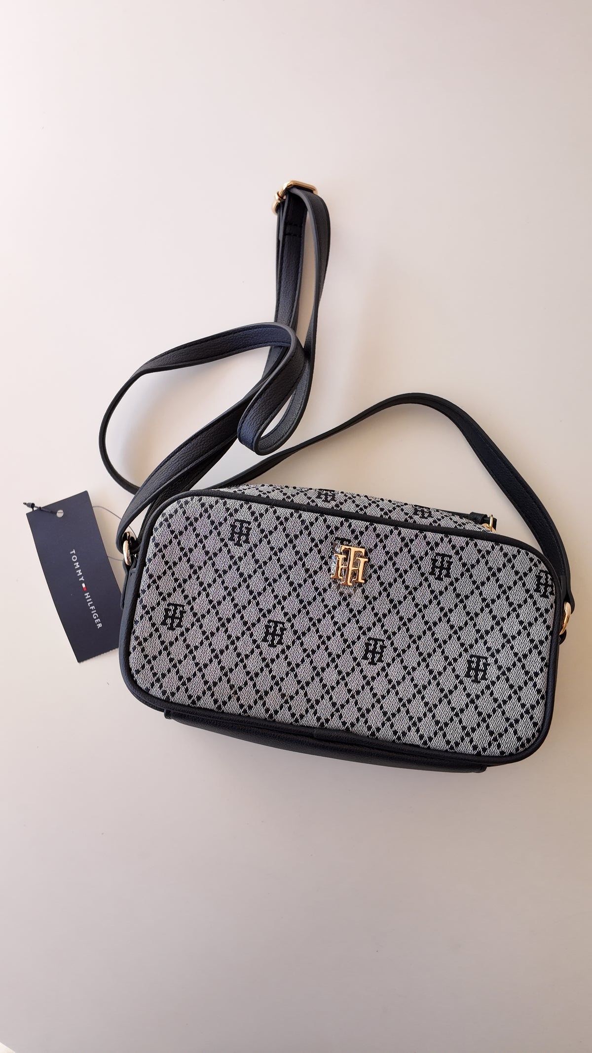 CARTERA TOMMY HILFIGER MONOGRAMA