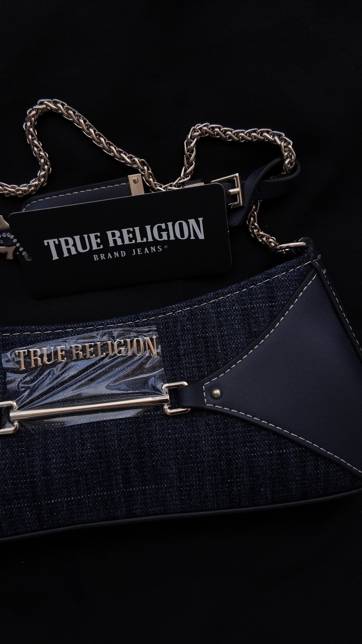 CARTERA TRUE RELIGION DENIM CON CADENA