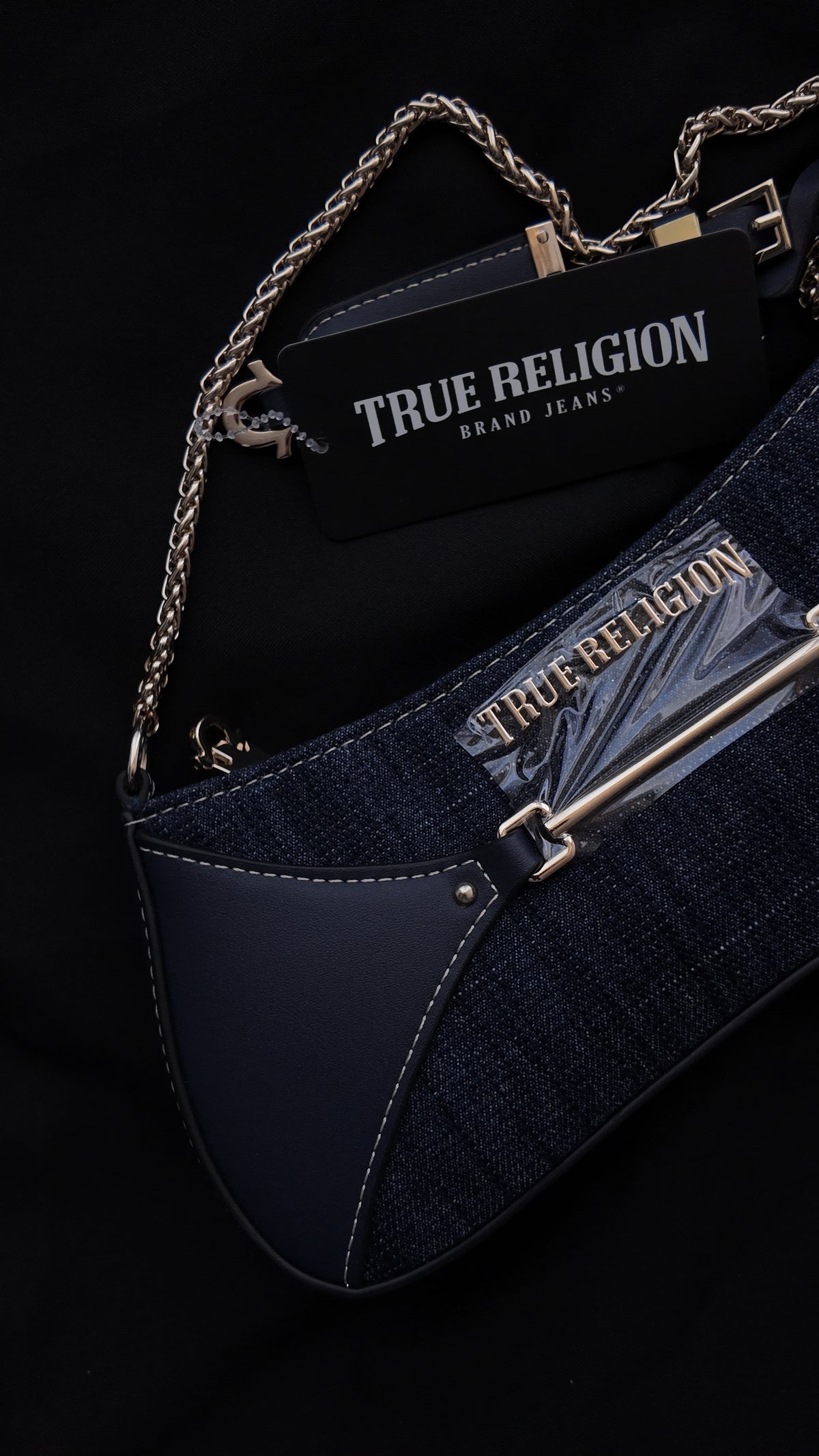 CARTERA TRUE RELIGION DENIM CON CADENA