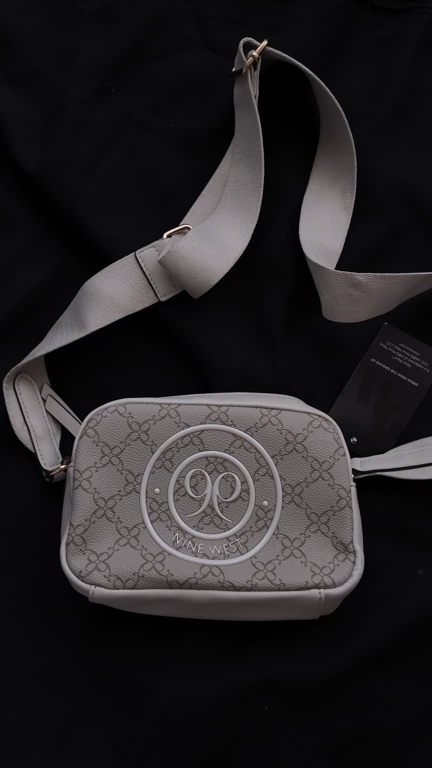 CARTERA NINE WEST BEIGE ELEGANTE