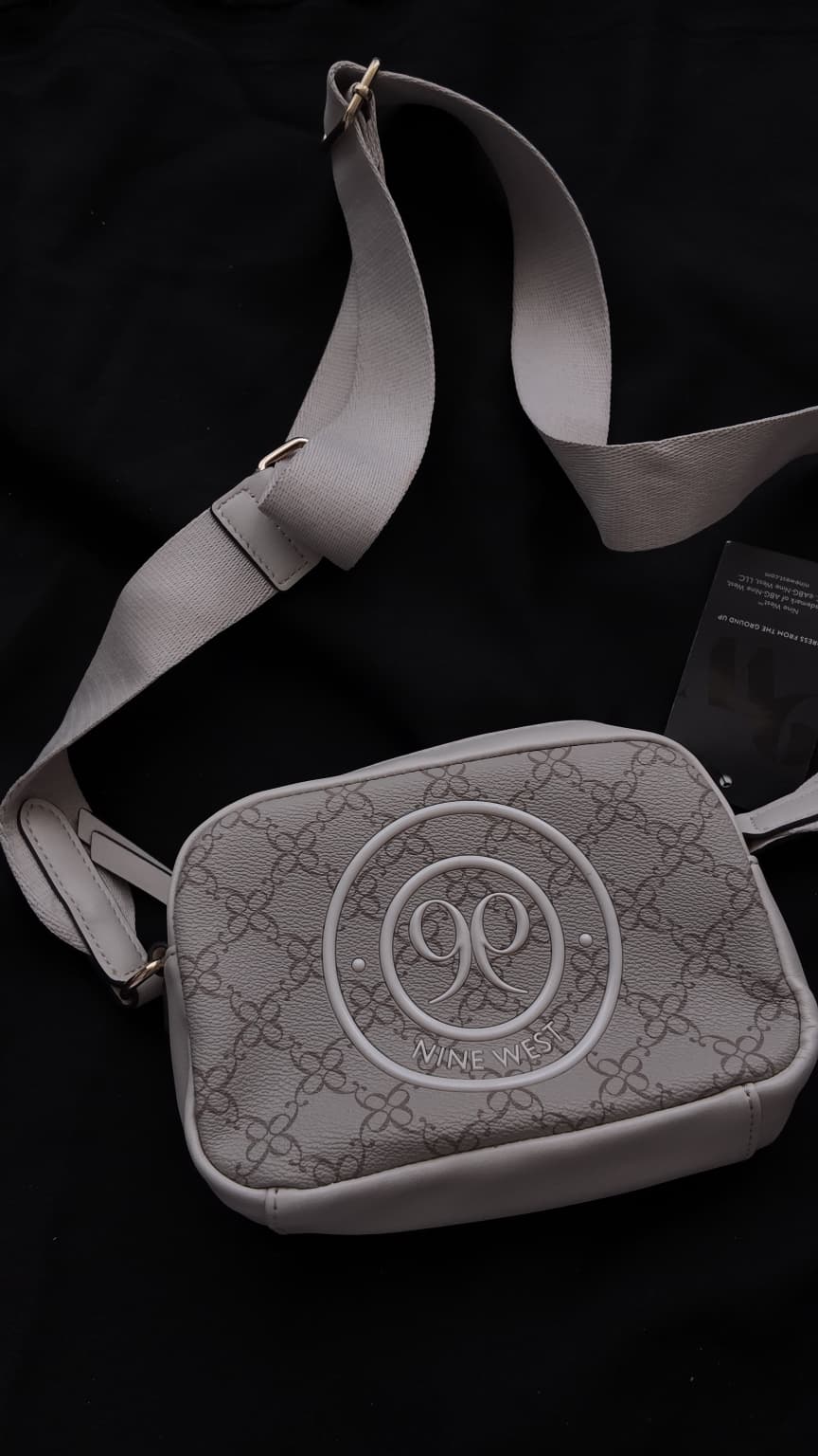CARTERA NINE WEST BEIGE ELEGANTE
