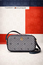 CARTERA TOMMY HILFIGER MONOGRAMA